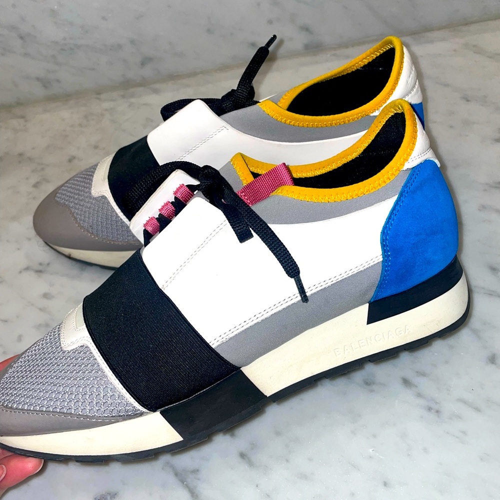 Balenciaga race runners